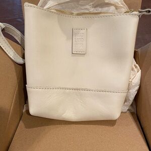 Portland Leather Bone almost perfect  Bag New!Festival Bag